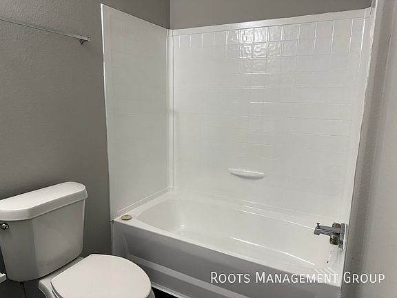 5th image of 15715 Clarke Springs Dr #15715C