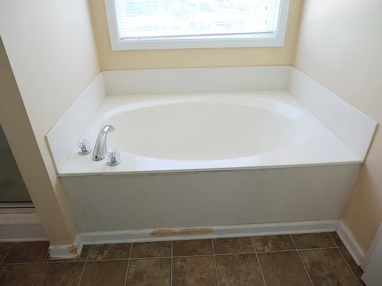 933 Creek Bottom Rd SW — Photo 9