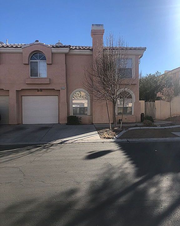 1st image of 8421 Majestic View Ave