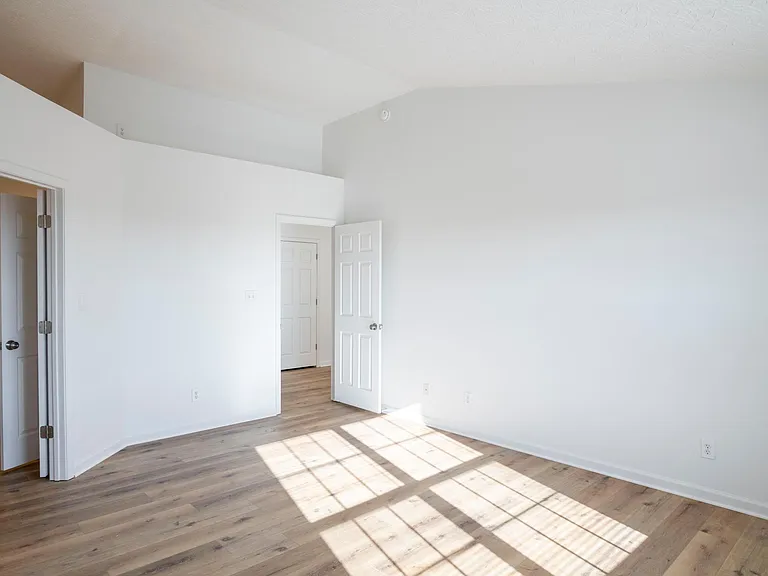 917 Winding Oak Trl — Photo 21