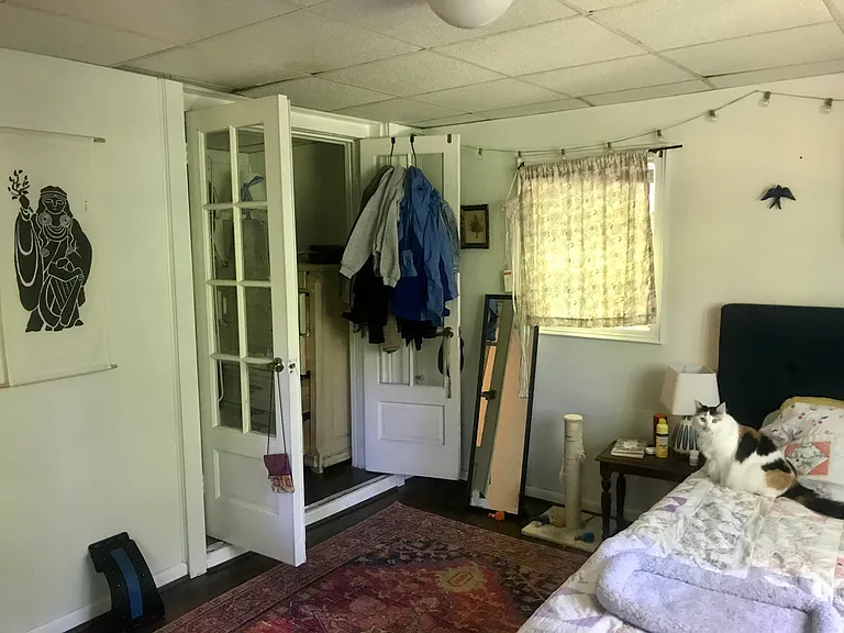 633 Clairmont Cir #2 — Photo 7