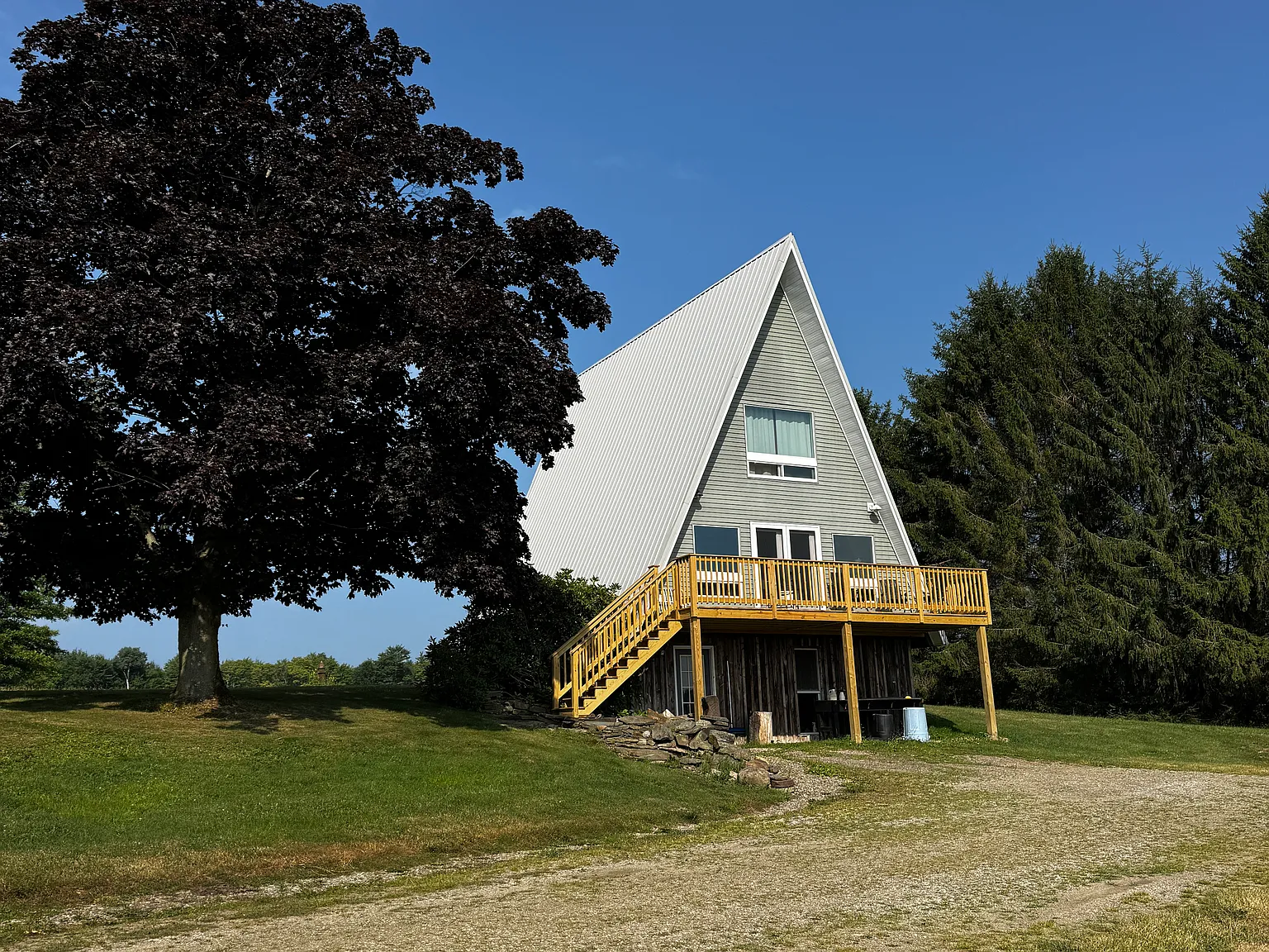 2 bed, 1.5 bath, $1,550 — Photo 1