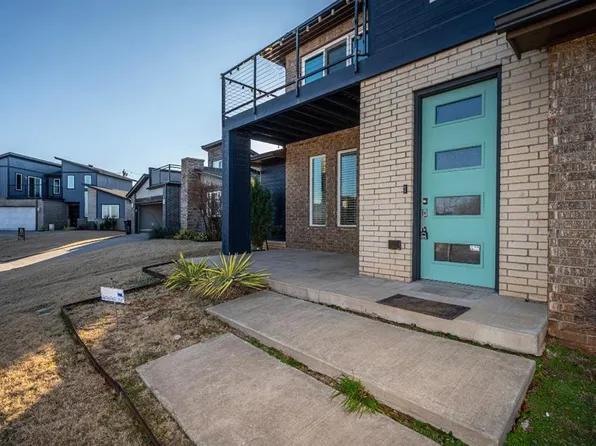 17305 Sparrow Hawk Ln, Edmond, OK 73012