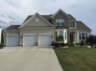 1000 Dalby Cir, Uniontown, OH 44685