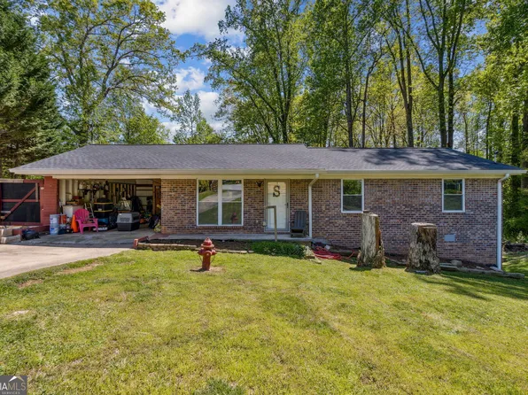 2935 Cowpoke Ln, Gainesville, GA 30507