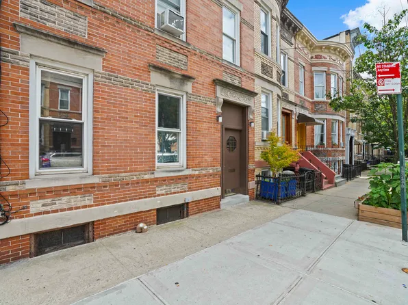 60-46 Putnam Avenue image 5 of 47