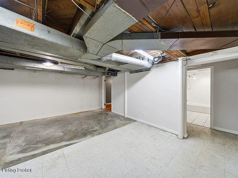 1209 Valley Dr — Photo 31