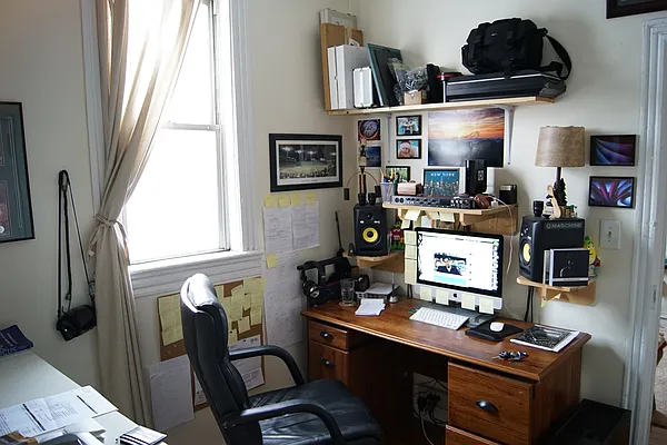 Rented by The Hamilton Group | media 12