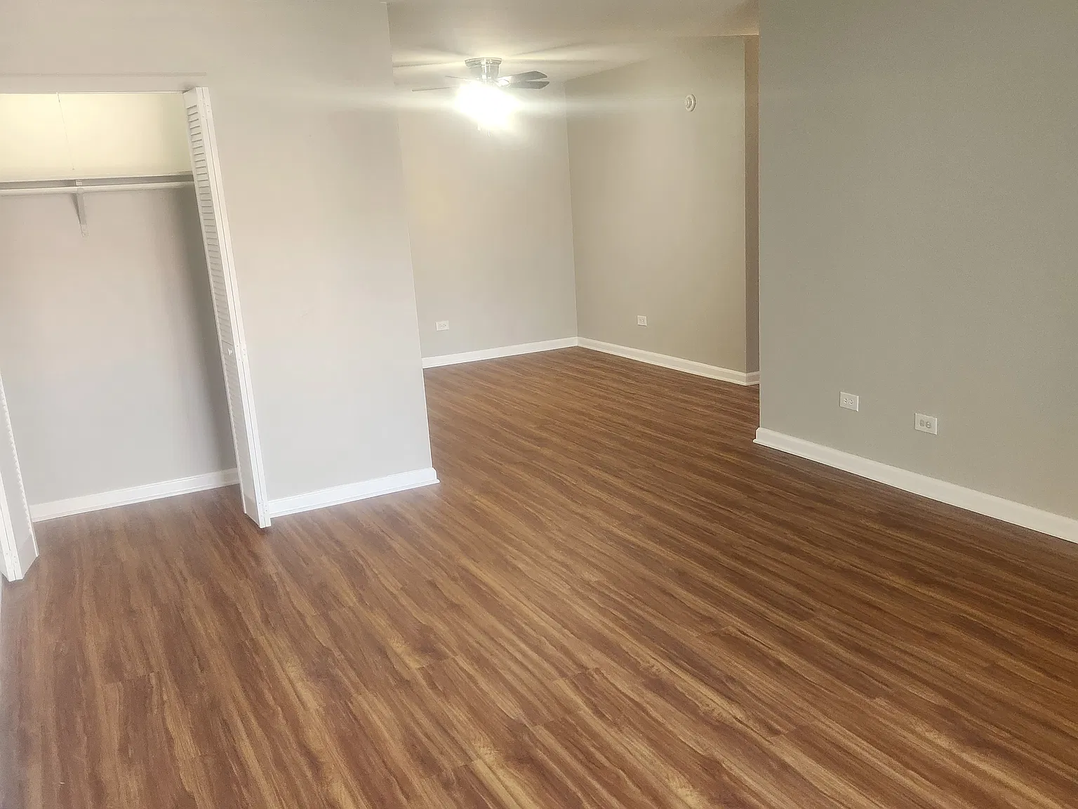 1 bed, 743 sqft, $1,565 — Photo 1