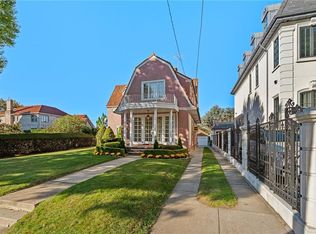 15 86th St, Brooklyn, NY 11209