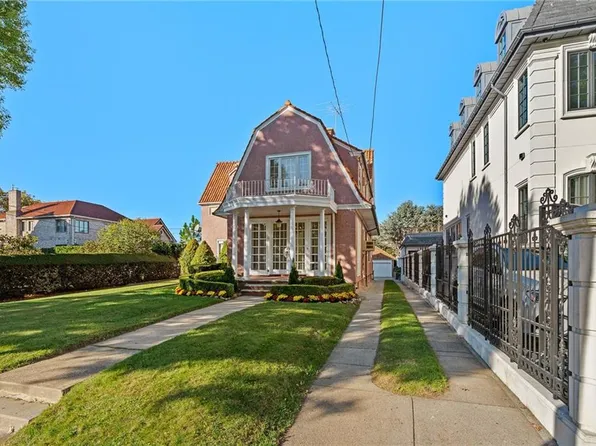 15 86th St, Brooklyn, NY 11209