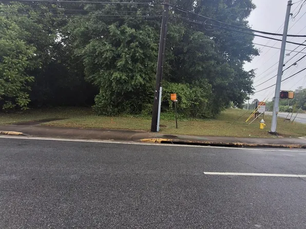 2592 Montpelier Ave, Macon, GA 31204