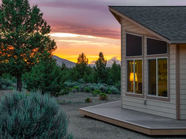 17596 Cascade Estates Dr, Bend, OR 97703