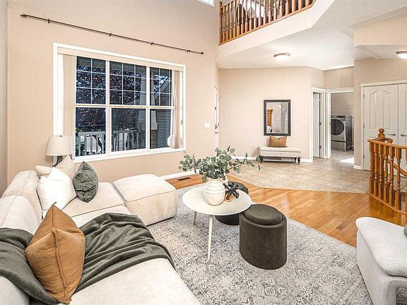 4th image of 66 NE Royal Oak Grv NW