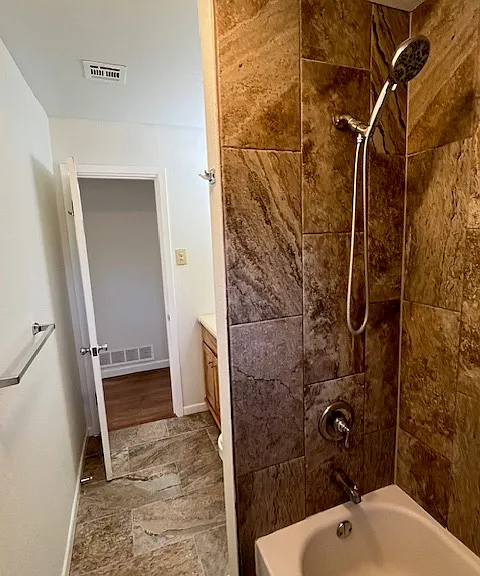 2325 N Mockingbird Ln — Photo 4