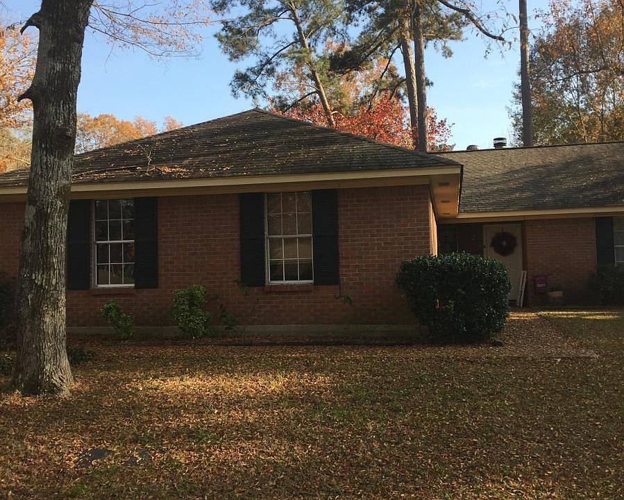 1st image of 303 Bent Creek Cir S #A