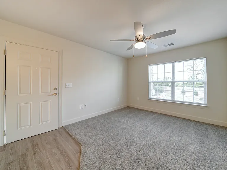 Granite Pointe Apartment Homes — Photo 6