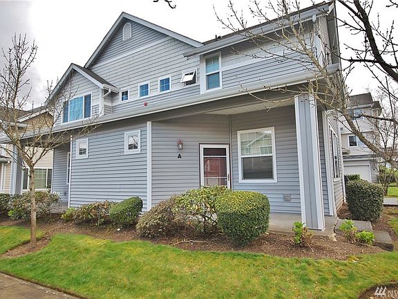 2nd image of 1141 63rd St SE Unit A