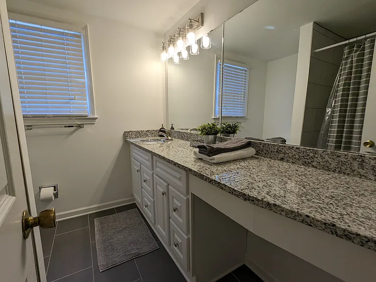 8822 Nottoway Dr — Photo 30