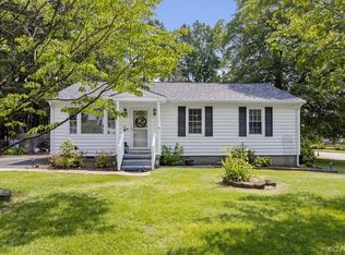 15813 Gary Ave, Chester, VA 23831