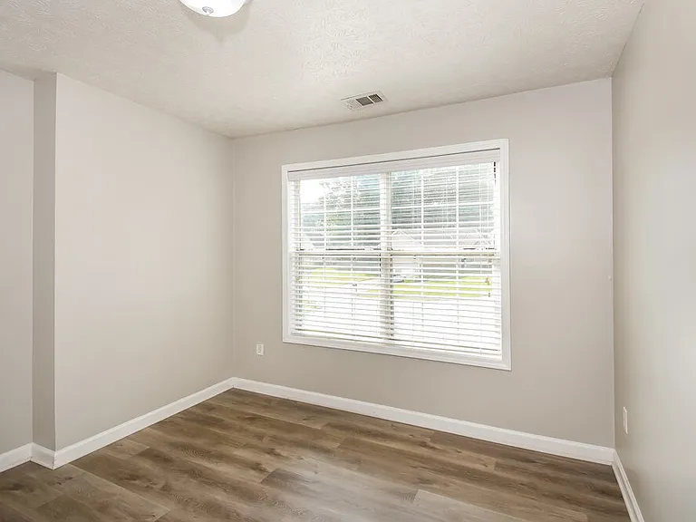 2580 Candler Way SW — Photo 15