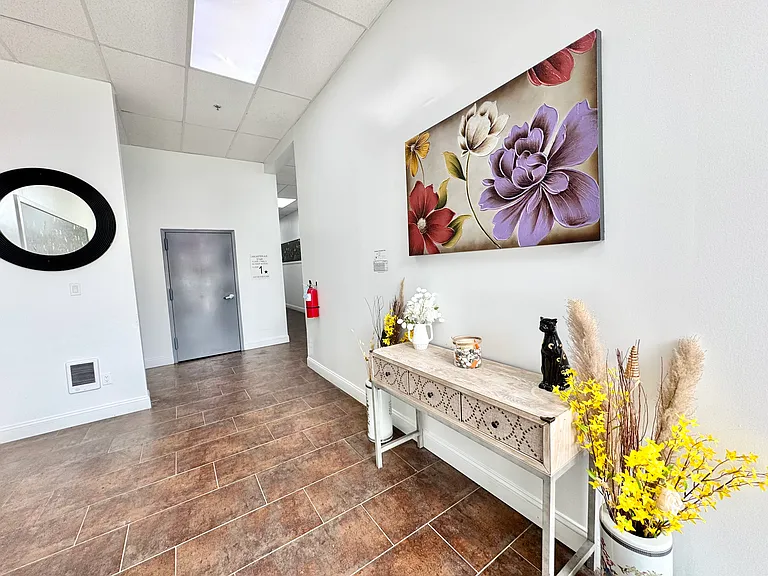 4077 Lancaster Ave #311-R — Photo 41