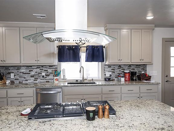 2nd image of 13310 Fishmarket Rd