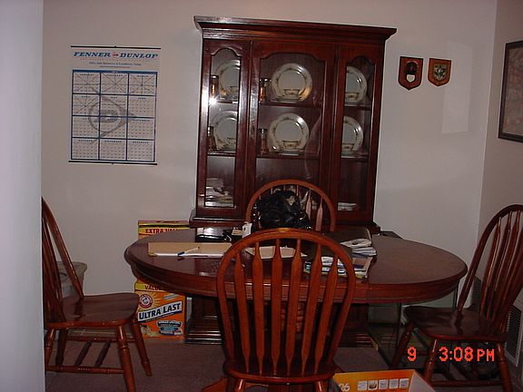 4th image of 3753 N Fruit Ave #A