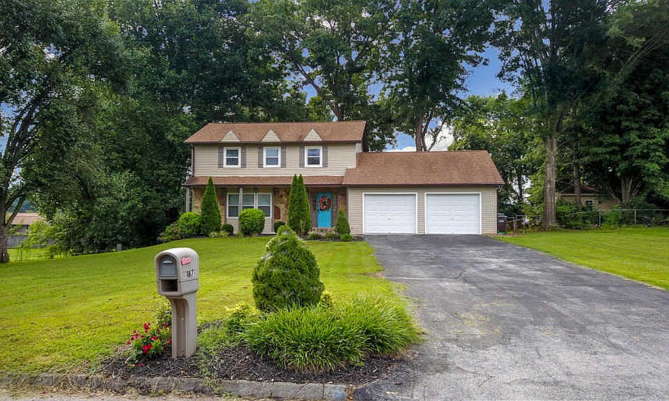 1st image of 187 Grandview Dr