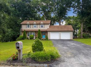 187 Grandview Dr, Lenoir City, TN 37772
