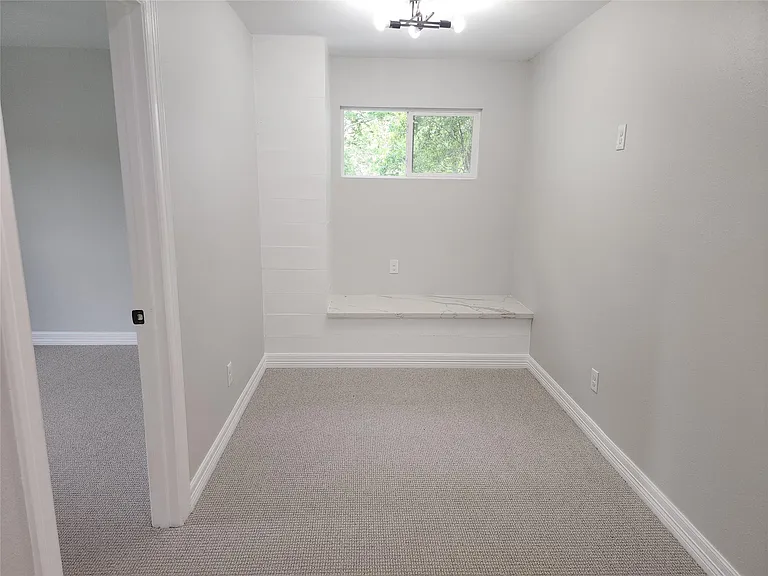2651 Beaumont Ave #A — Photo 23