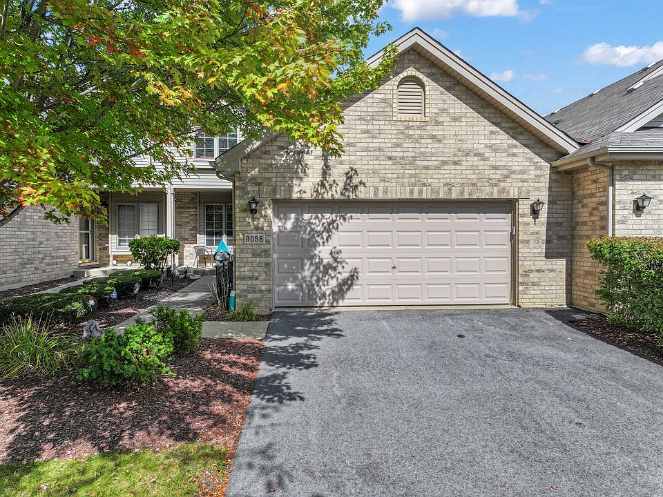 1st image of 9058 Newcastle Ct