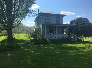 38 Pennsylvania Ave, Friendship, NY 14739
