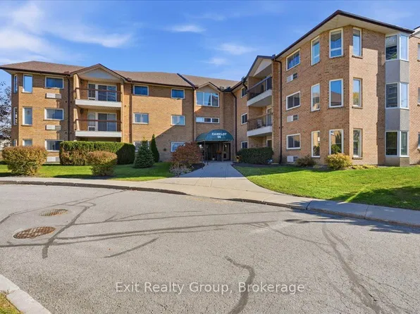 56 Tripp Blvd Unit 202, Quinte West, ON K8V 6M2