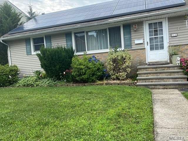 1st image of 57 Gardner Ave
