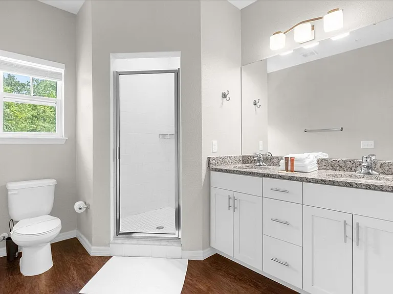 5350 Diplomat Ct #108 — Photo 26