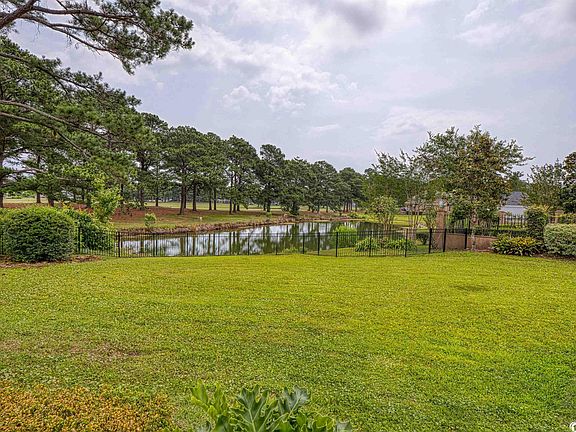 5th image of 3754 Annandale Dr.