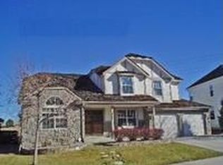 8902 Chestnut Hill Ln, Highlands Ranch, CO 80130
