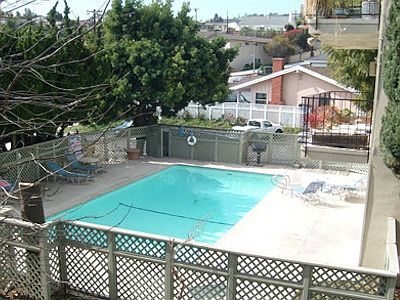 2nd image of 1516 W 1st St APT 109