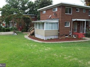 5017 Chester St, Oxon Hill, MD 20745