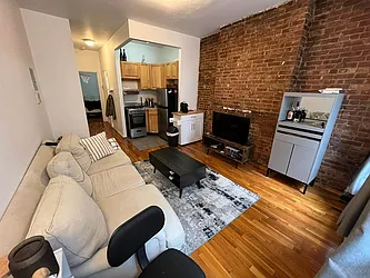 Rented by Best Apartments North Inc