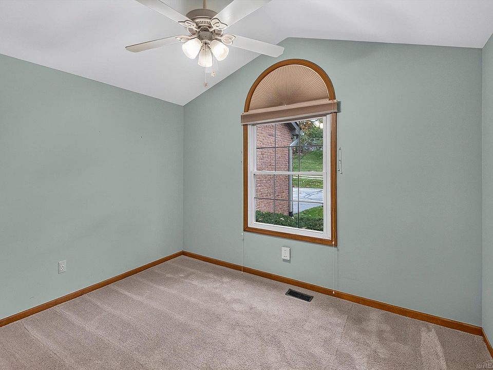 944 Woodridge Hills Dr, photo 21