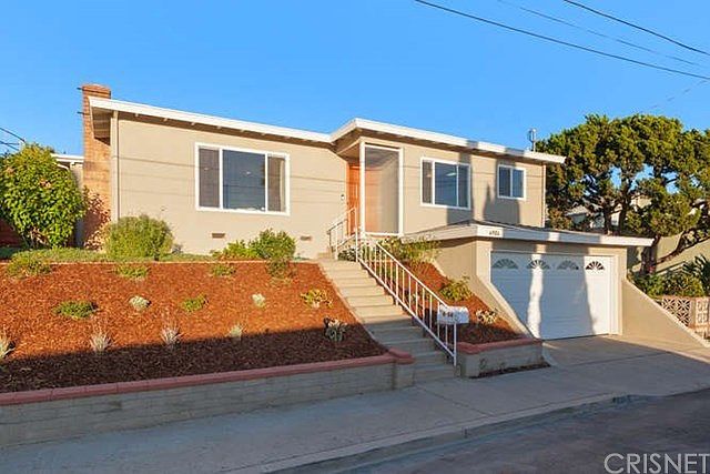 1st image of 4904 La Calandria Dr