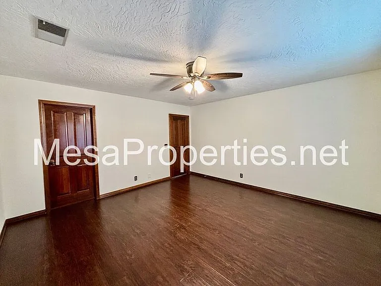 18642 Orange St — Photo 6