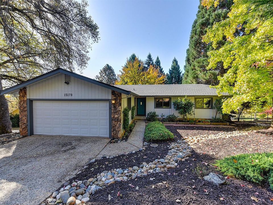 1st image of 15179 Carrie Dr