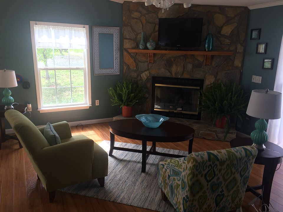 1st image of 85 Harbor Landing Dr