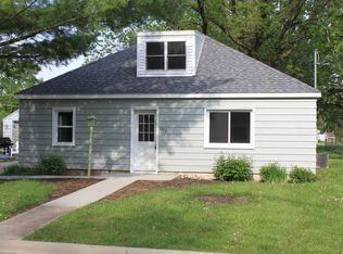 1412 17th Ave, Sterling, IL 61081
