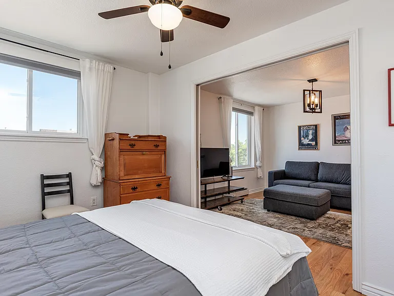 1833 N Williams St #504 — Photo 16