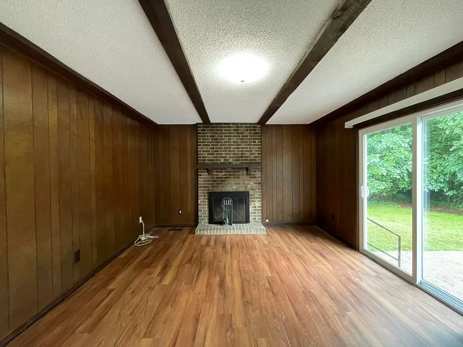 3 bed, 1636 sqft, $1,950 — Photo 3