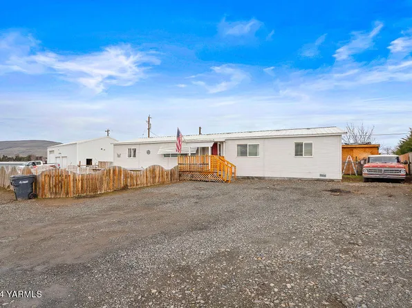 270 E Pomona Rd, Yakima, WA 98901